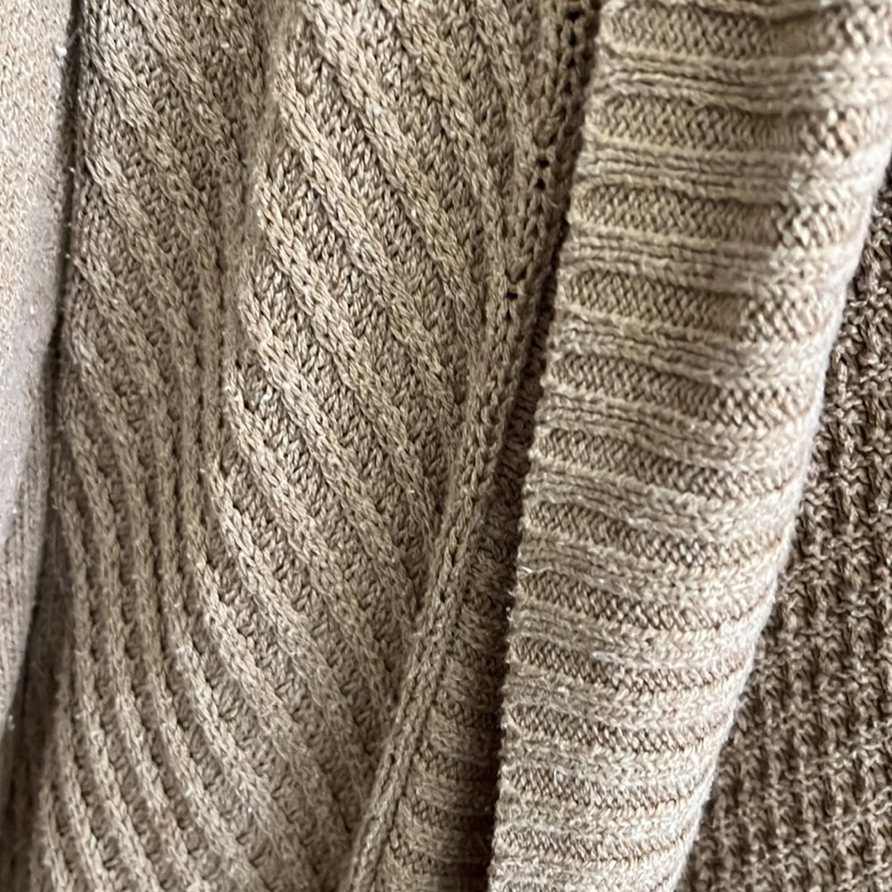 Cardigan - Picture 3 of 4